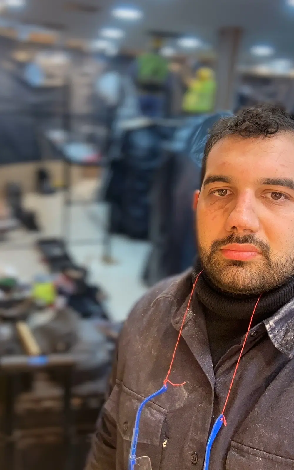 Renovación comercial y refuerzo metálico — registro real de obra 19