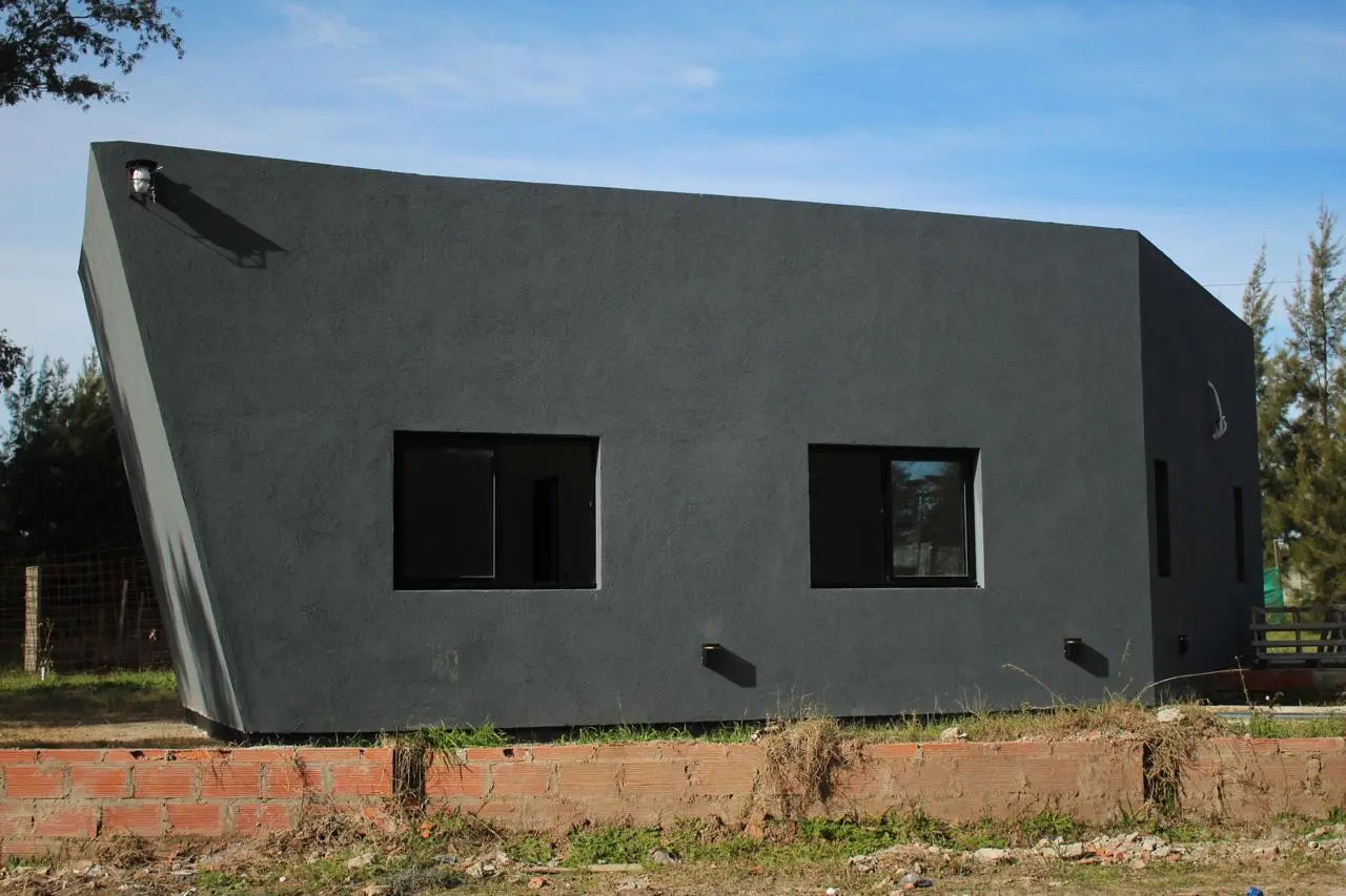Vivienda compacta y ampliación — registro real de obra 12
