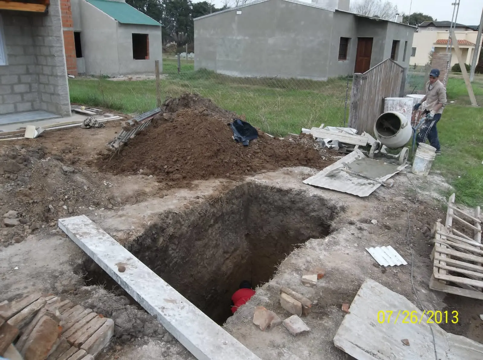 Vivienda compacta y ampliación — registro real de obra 28