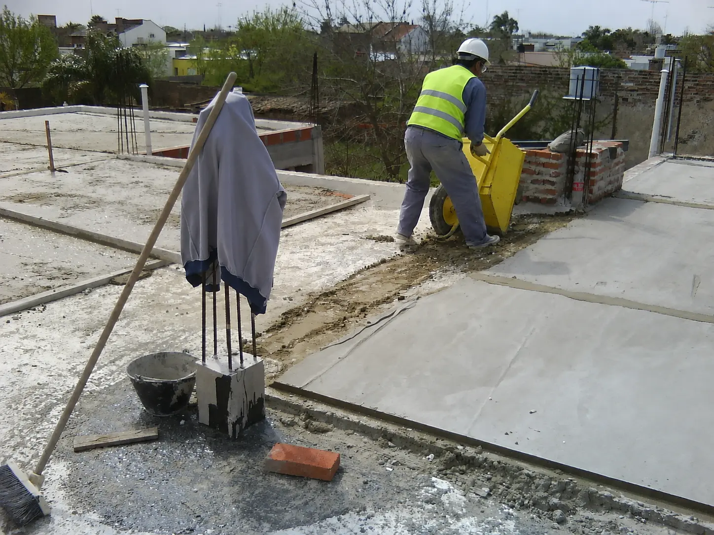 Fundaciones y estructura resistente — registro real de obra 05