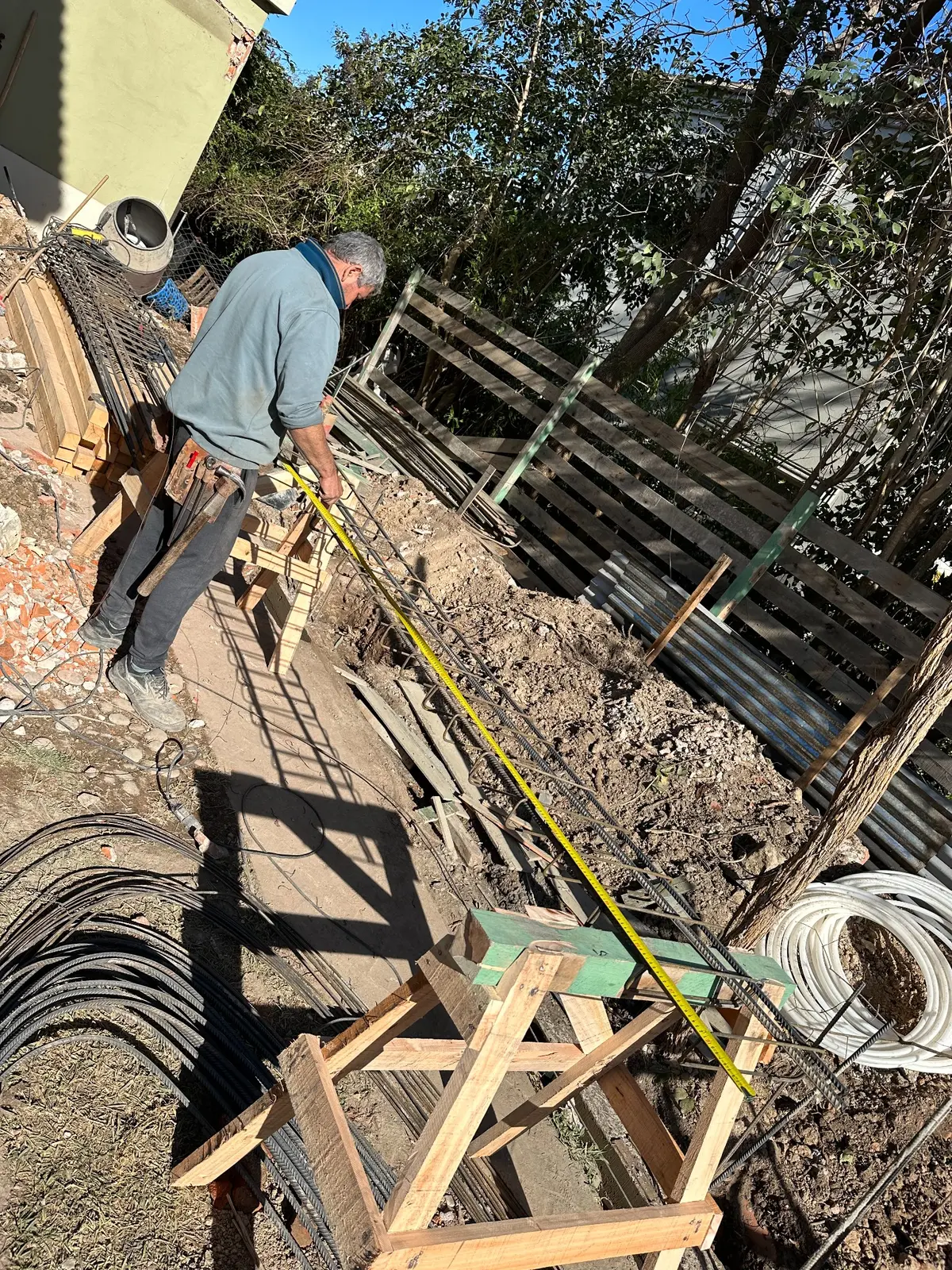Fundaciones y estructura resistente — registro real de obra 11