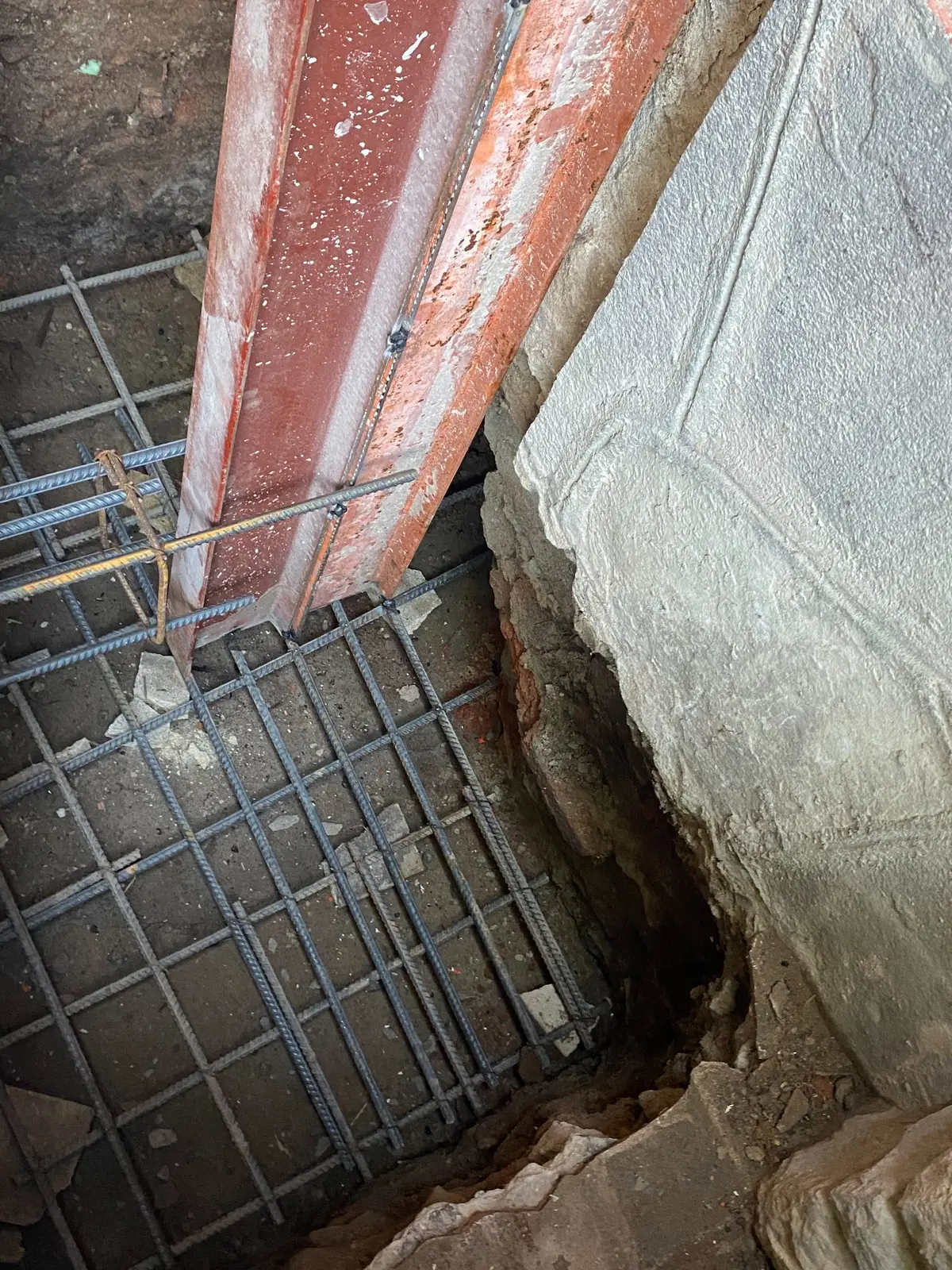 Fundaciones y estructura resistente — registro real de obra 22