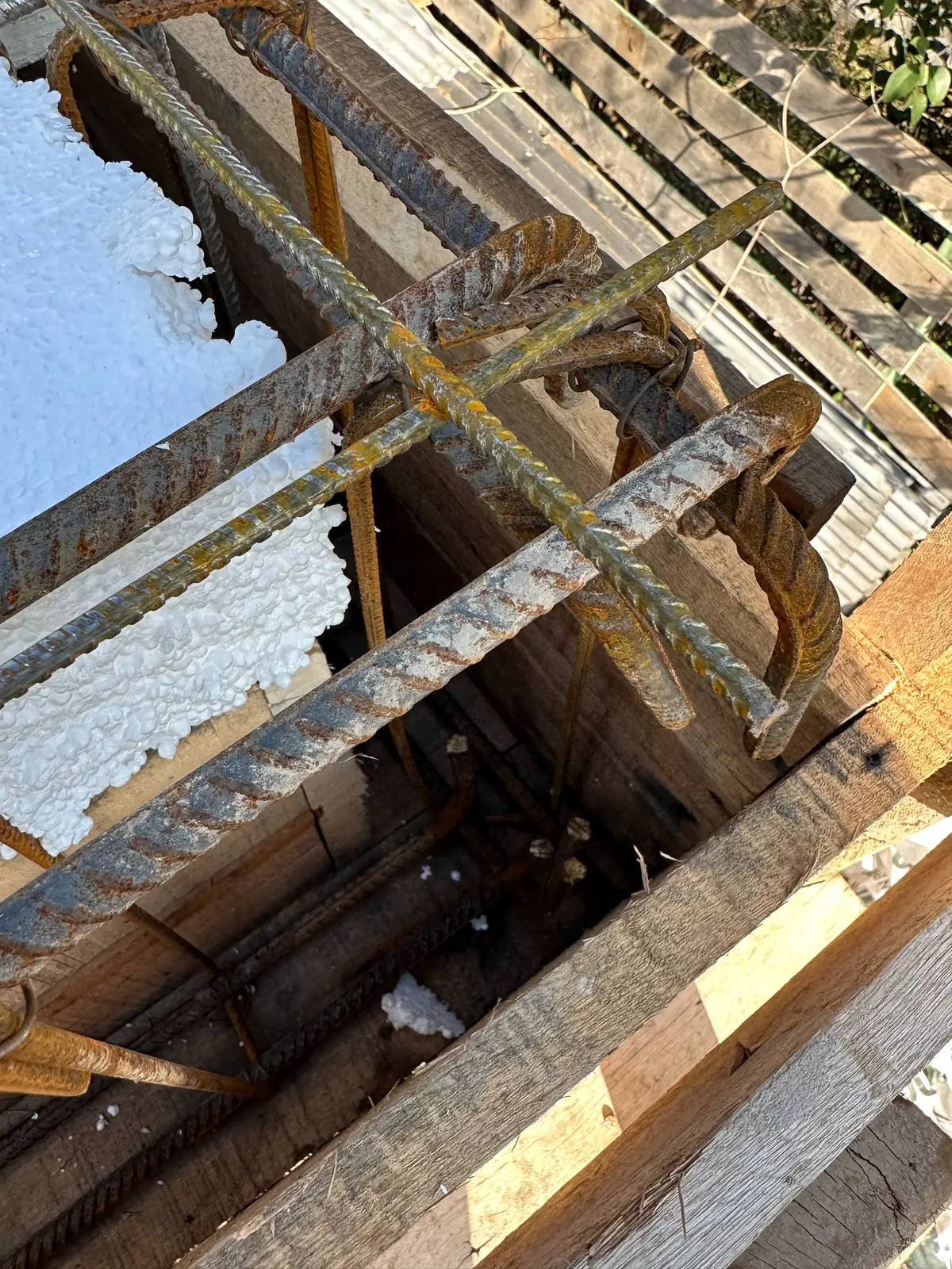 Fundaciones y estructura resistente — registro real de obra 29