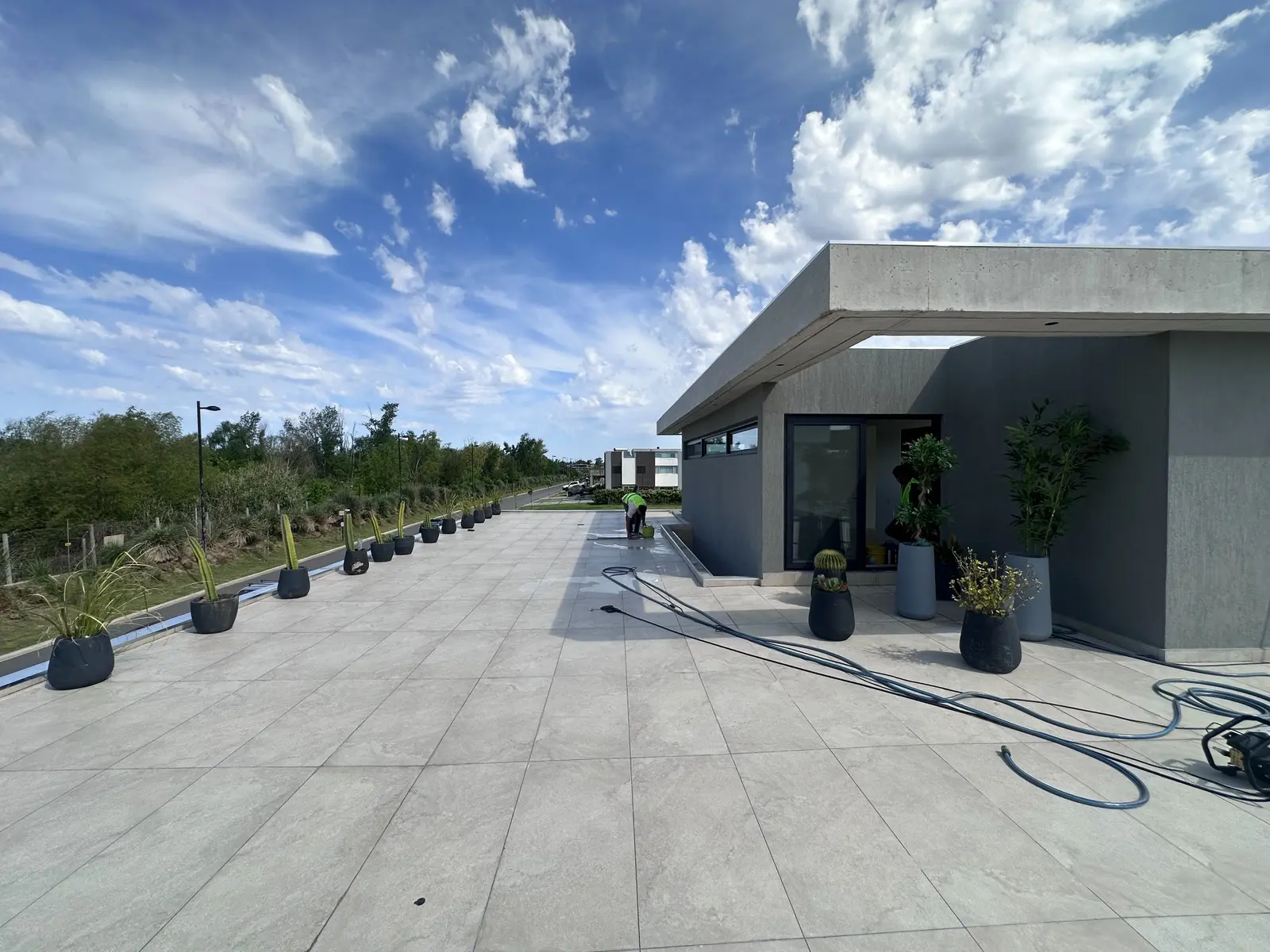 Terminaciones y obra entregada — registro real de obra 01